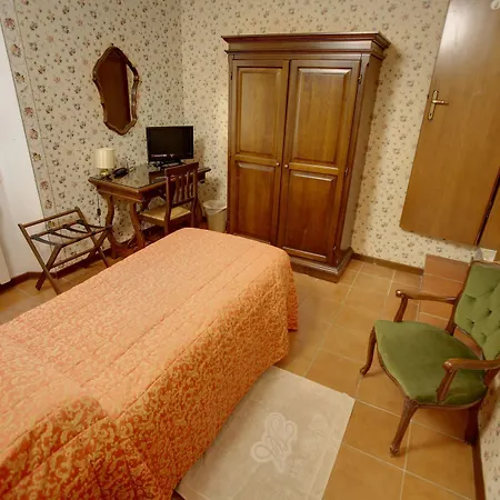 Hotell Ariele 4*